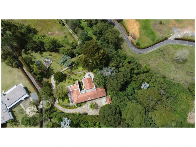 Finca en venta en El Retiro, 470 m² · foto 6 de 11