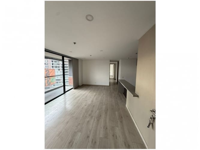 Apartamento en venta en El Poblado, Medellín · foto 3 de 17