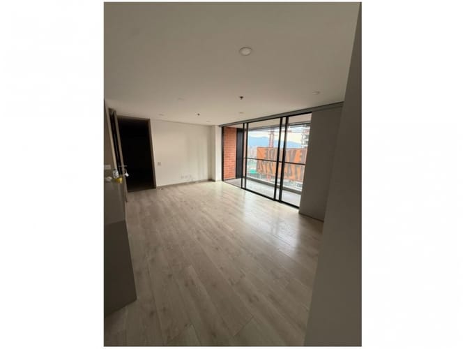 Apartamento en venta en El Poblado, Medellín · foto 4 de 17
