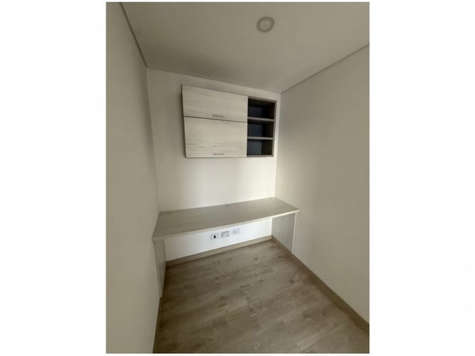 Apartamento en venta en El Poblado, Medellín · foto 9 de 17