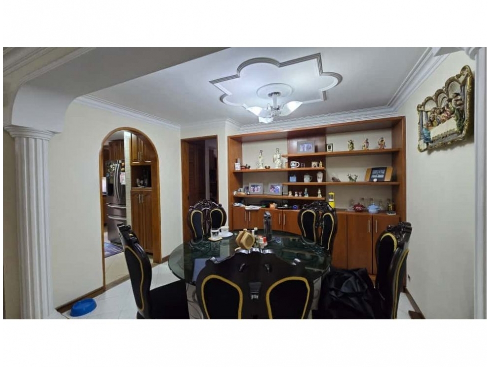 Apartamento en venta en El Poblado, Medellín · foto 7 de 24