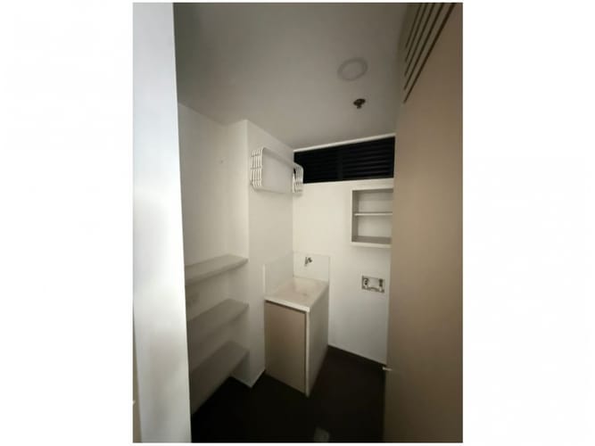 Apartamento en venta en El Poblado, Medellín · foto 17 de 17