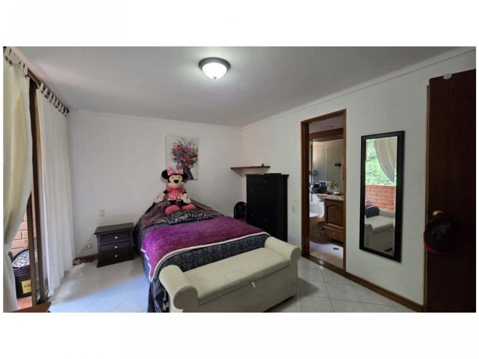 Apartamento en venta en El Poblado, Medellín · foto 14 de 24