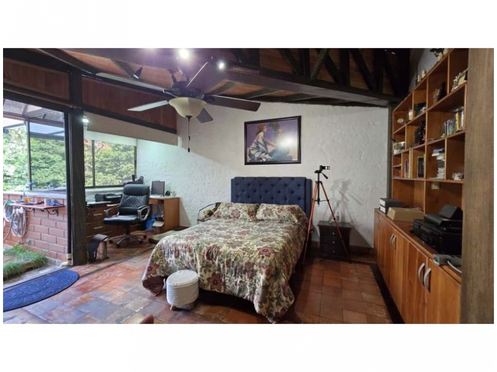 Apartamento en venta en El Poblado, Medellín · foto 18 de 24