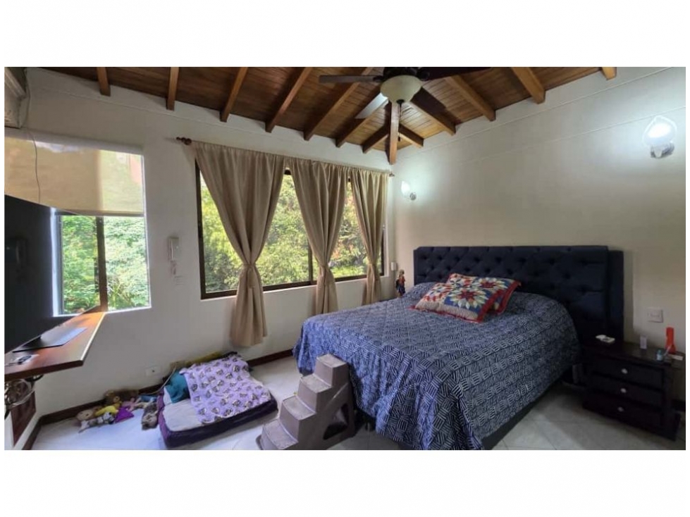 Apartamento en venta en El Poblado, Medellín · foto 22 de 24