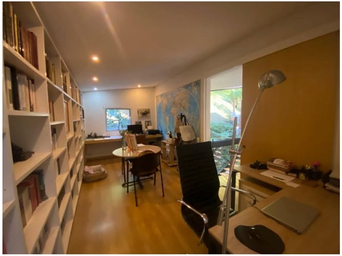 Casa de 3 alcobas en venta en El Poblado, Medellín, 530 m² · foto 22 de 24
