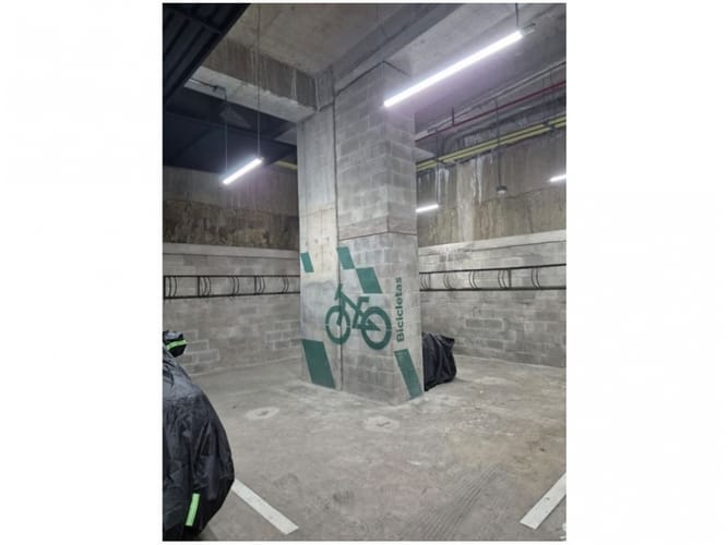 Apartamento en venta en El Poblado, Medellín · foto 21 de 21
