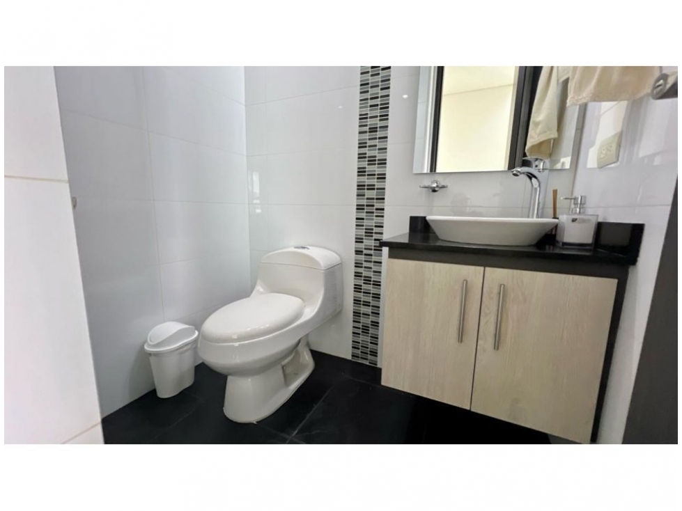 Apartamento en venta en El Poblado, Medellín · foto 6 de 12