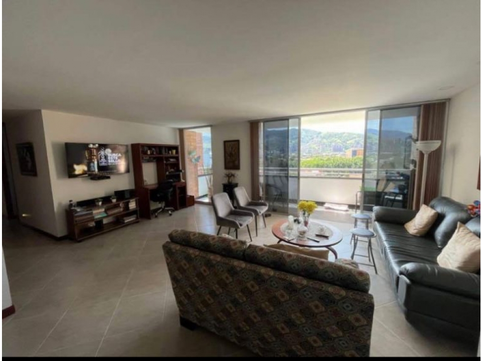 Apartamento en venta en Las Vegas, Envigado · foto 3 de 8