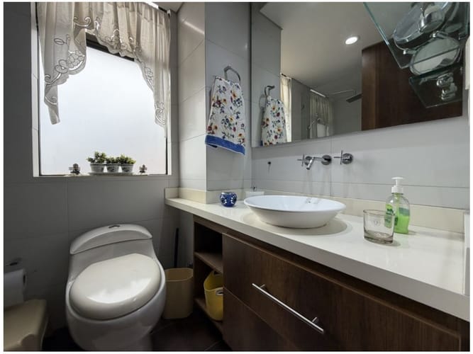 Apartamento de 3 alcobas en venta en El Poblado, Medellín, 105 m² · foto 9 de 20