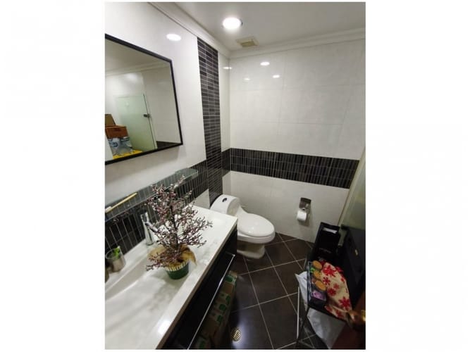 Casa de 4 alcobas en venta en Las Lomas, Medellín, 294 m² · foto 12 de 24