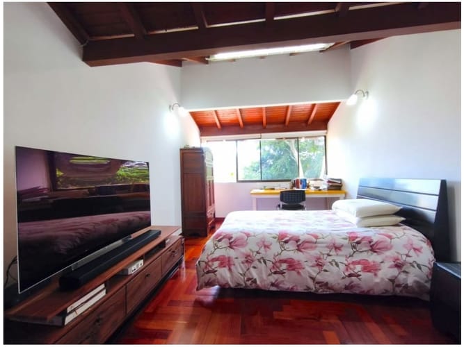 Casa de 4 alcobas en venta en Las Lomas, Medellín, 294 m² · foto 16 de 24