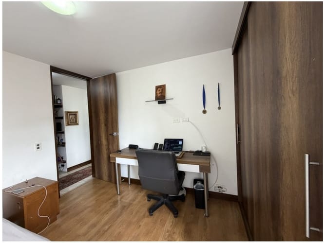 Apartamento de 3 alcobas en venta en El Poblado, Medellín, 105 m² · foto 19 de 20