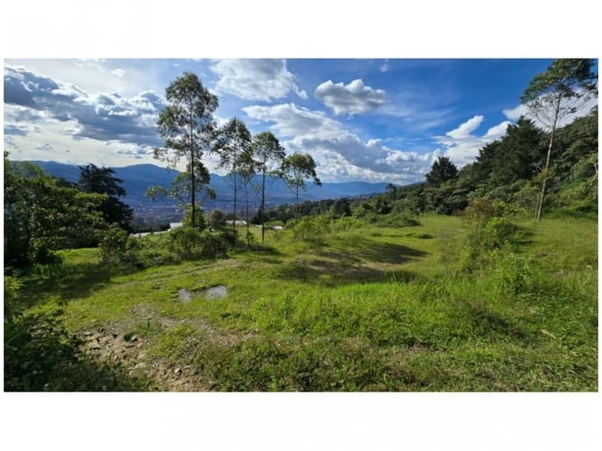 Lote en venta en Loma Del Escobero, Envigado, 6400 m² · foto 12 de 14