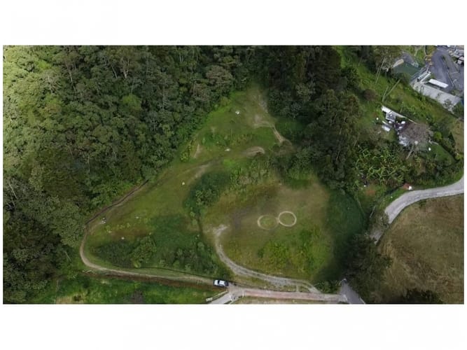 Lote en venta en Loma Del Escobero, Envigado, 6400 m² · foto 13 de 14