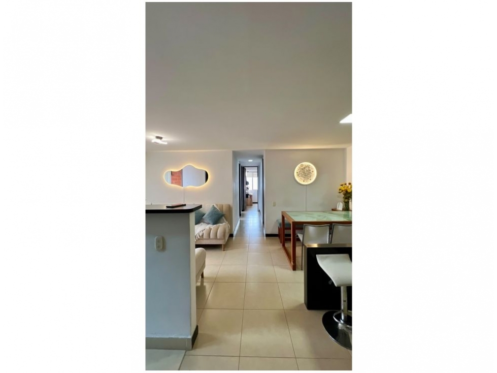 Apartamento en venta en El Poblado, Medellín · foto 3 de 16
