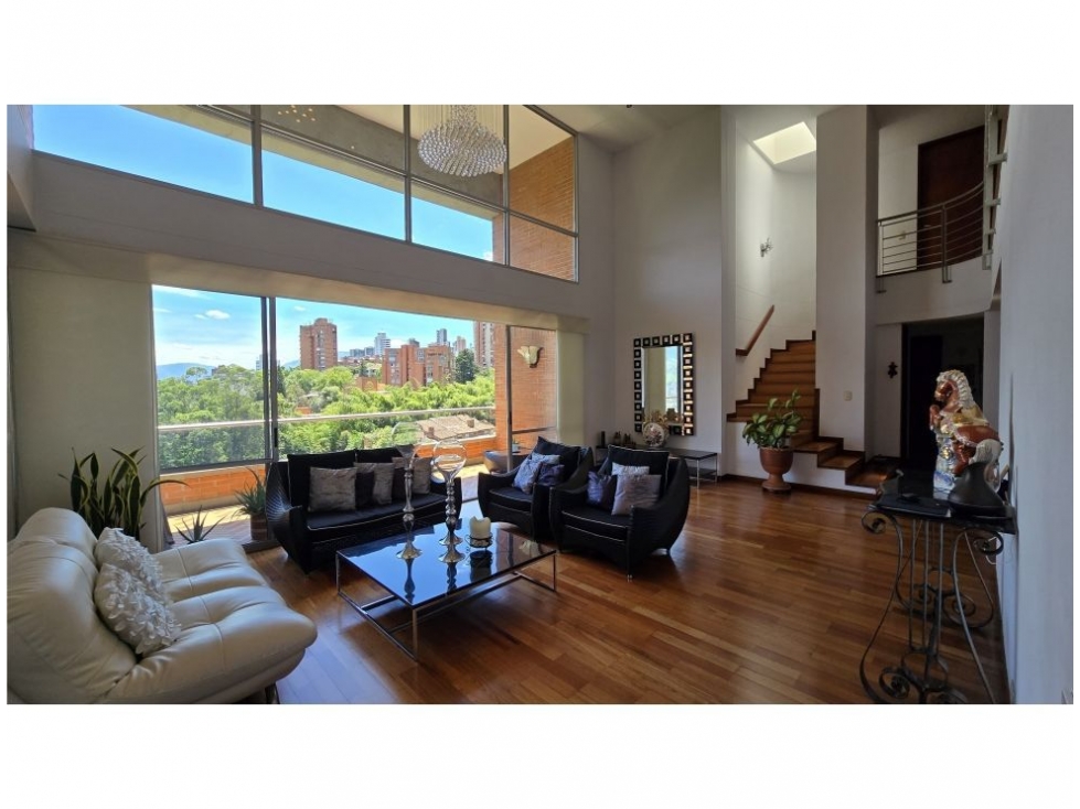 Apartamento en venta en Loma Benedictinos, Envigado · foto 2 de 24
