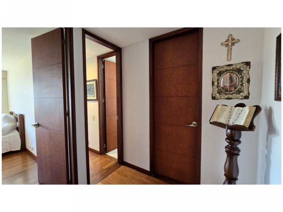 Apartamento en venta en Loma Benedictinos, Envigado · foto 3 de 24