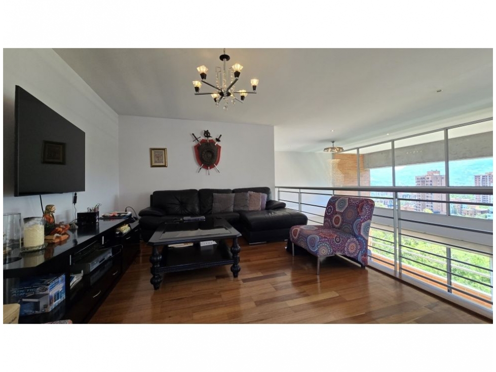 Apartamento en venta en Loma Benedictinos, Envigado · foto 7 de 24