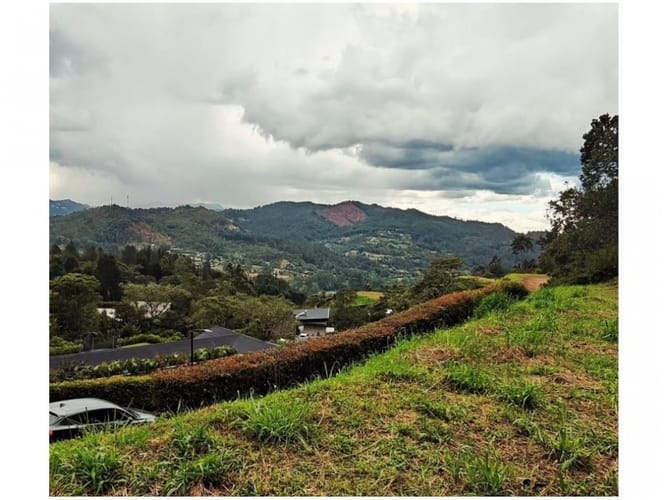 Lote en venta en Don Diego, El Retiro, 7940 m² · foto 3 de 5