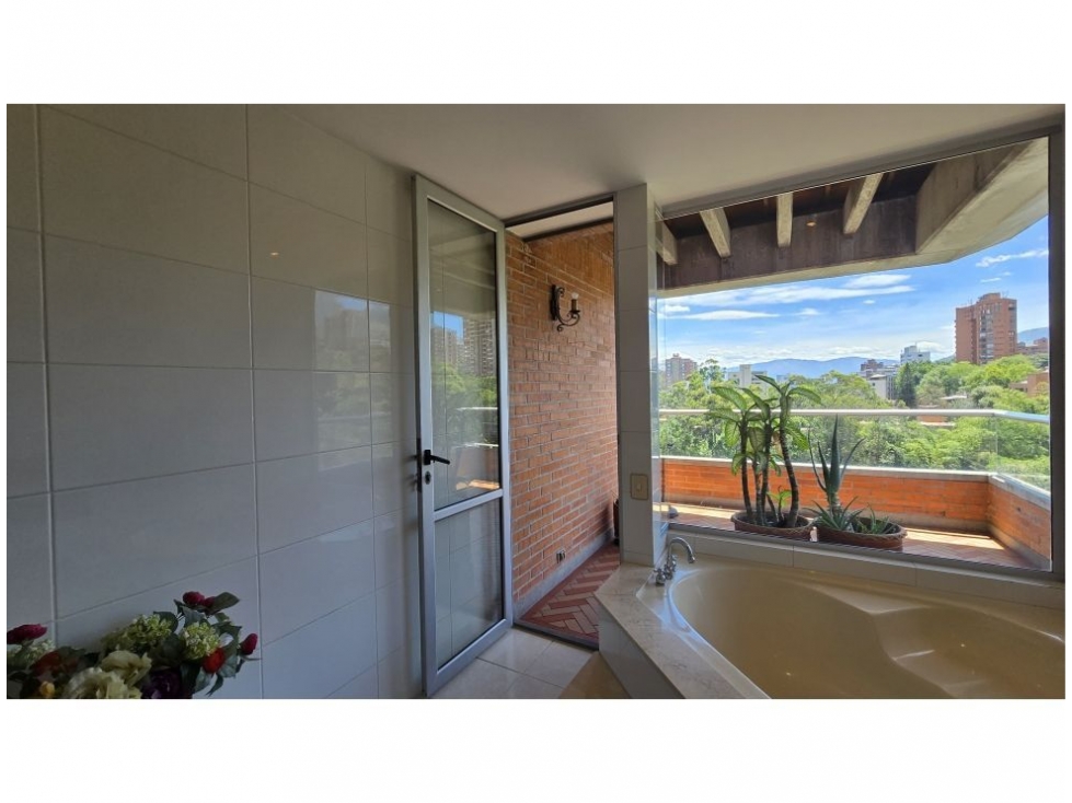 Apartamento en venta en Loma Benedictinos, Envigado · foto 9 de 24