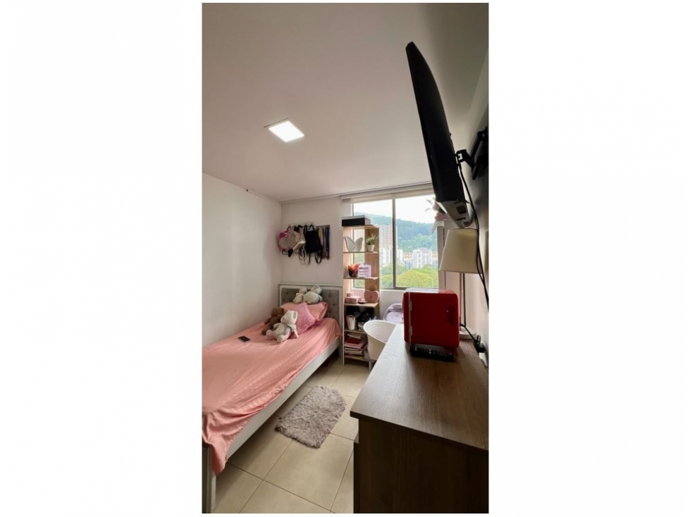 Apartamento en venta en El Poblado, Medellín · foto 14 de 16