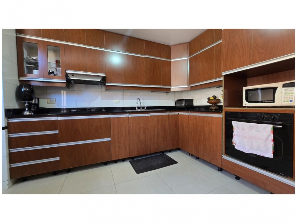 Apartamento en venta en Loma Benedictinos, Envigado · foto 15 de 24