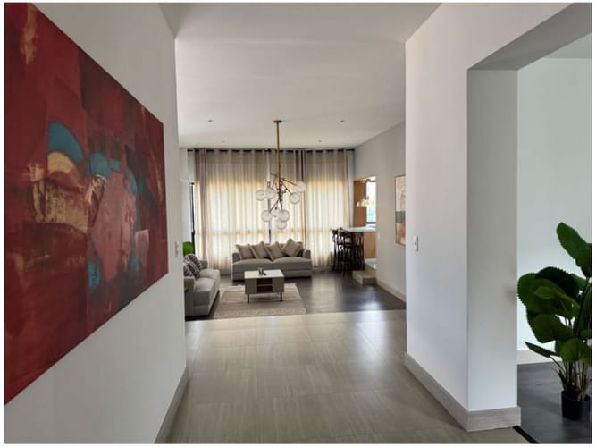 Apartamento de 4 alcobas en venta en El Poblado, Medellín, 277 m² · foto 3 de 24