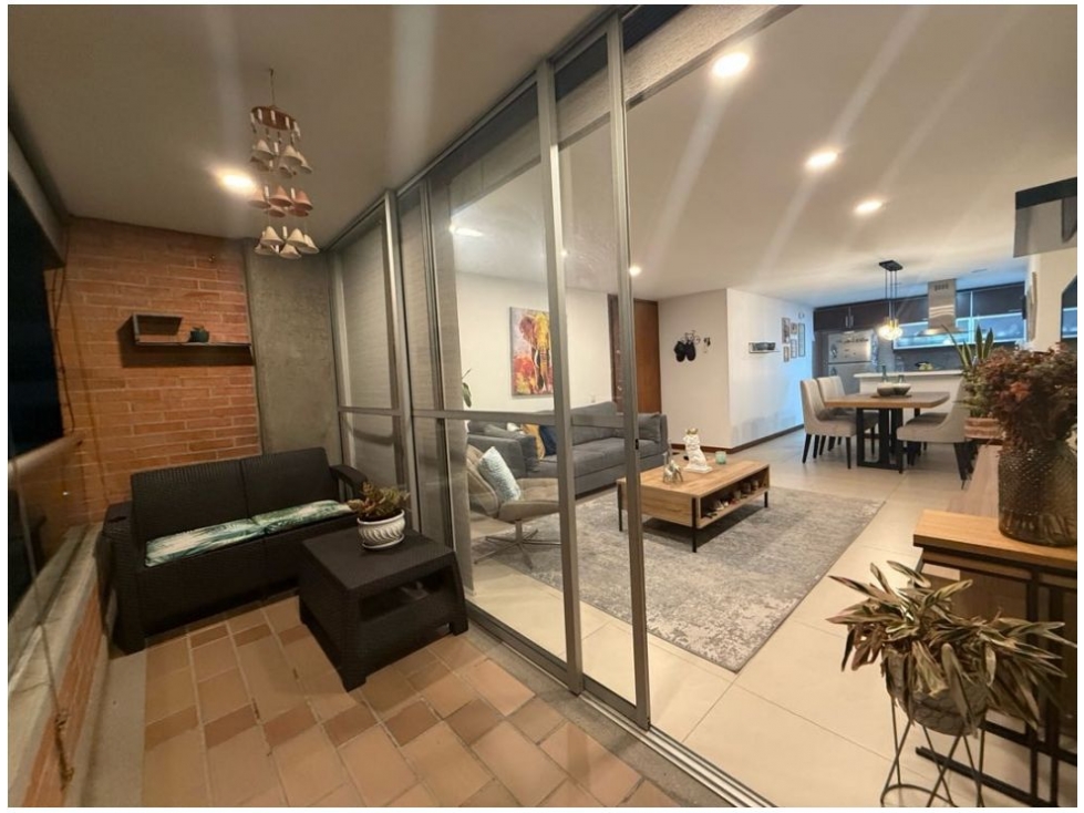 Apartamento en venta en Loma Benedictinos, Envigado · foto 5 de 24
