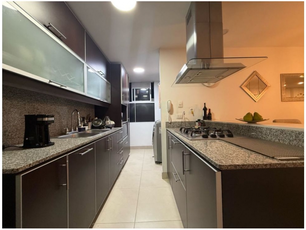 Apartamento en venta en Loma Benedictinos, Envigado · foto 9 de 24