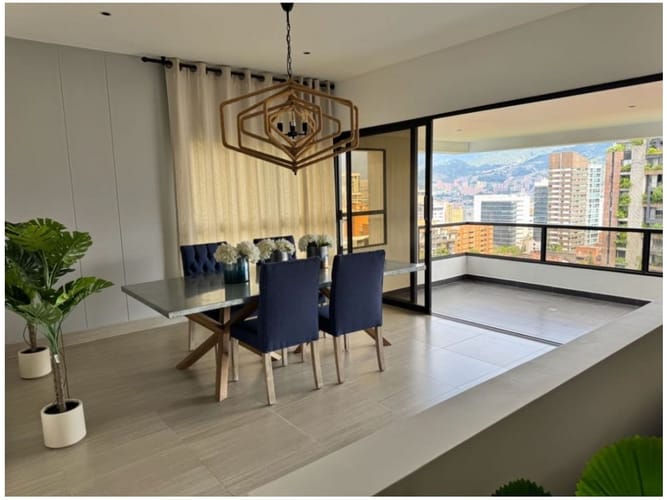 Apartamento de 4 alcobas en venta en El Poblado, Medellín, 277 m² · foto 9 de 24