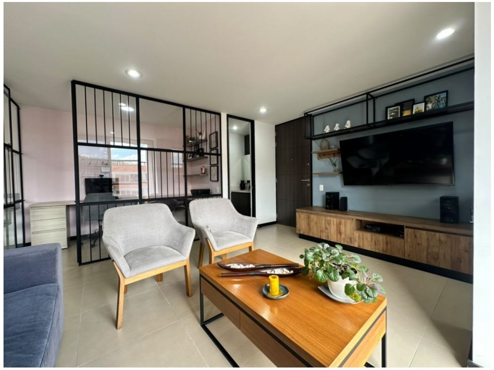 Apartamento en venta en El Poblado, Medellín · foto 4 de 24