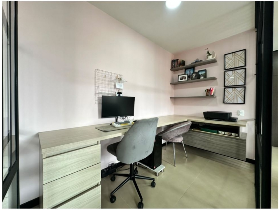 Apartamento en venta en El Poblado, Medellín · foto 7 de 24