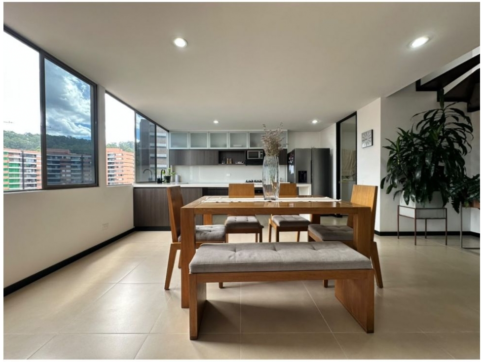 Apartamento en venta en El Poblado, Medellín · foto 9 de 24