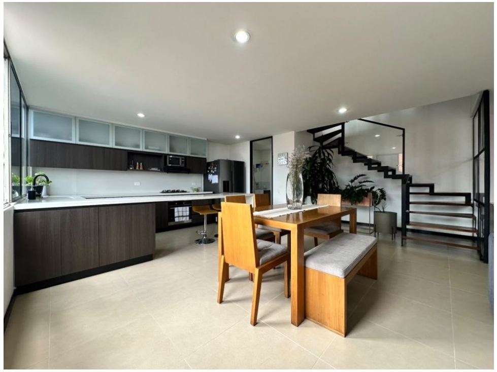 Apartamento en venta en El Poblado, Medellín · foto 10 de 24