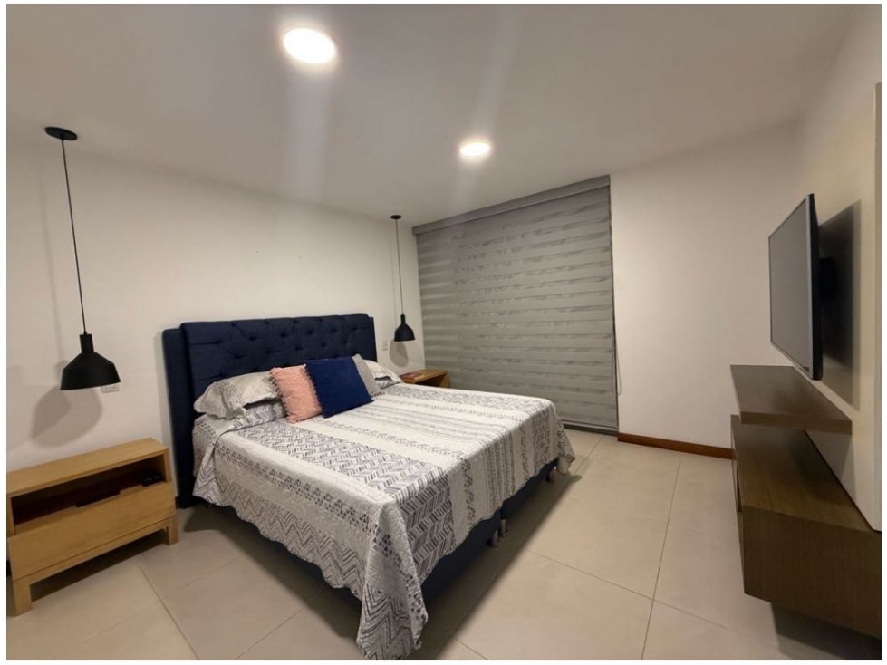 Apartamento en venta en Loma Benedictinos, Envigado · foto 23 de 24