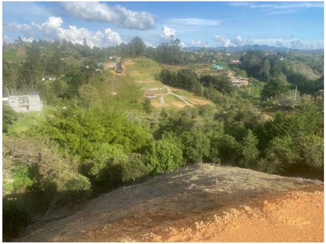 Lote en venta en Santa Barbara, Rionegro, 10040 m² · foto 3 de 5