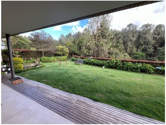Casa de 5 alcobas en venta en Vía Las Palmas, Envigado, 420 m² · foto 2 de 24