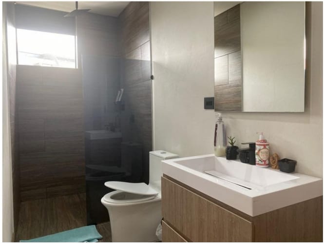 Casa de 7 alcobas en venta en Las Palmas, Envigado, 500 m² · foto 20 de 24
