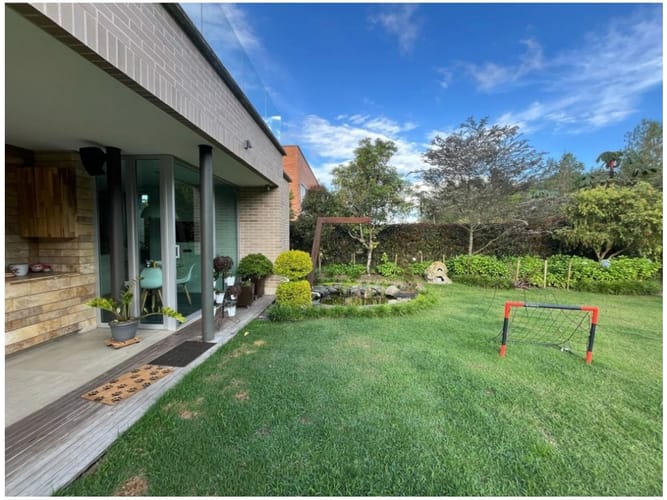 Casa de 5 alcobas en venta en Vía Las Palmas, Envigado, 420 m² · foto 21 de 24