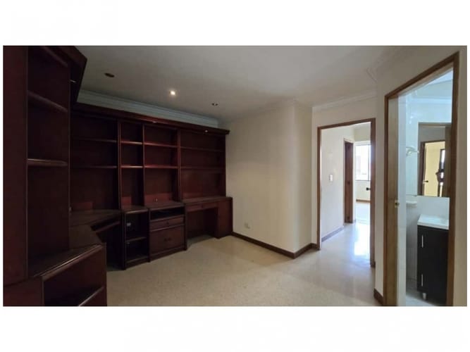 Apartamento en venta en Laureles, Medellín · foto 12 de 15