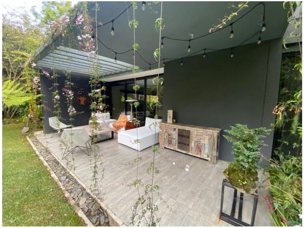 Casa en venta en Loma Del Chocho, Envigado · foto 4 de 24