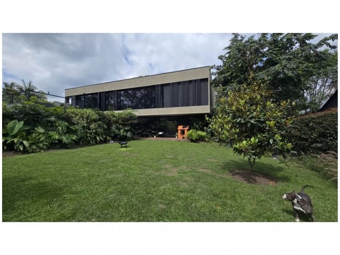 Casa de 4 alcobas en venta en Llano Grande, Rionegro, 1643 m² · foto 23 de 24