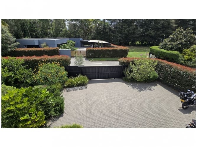 Casa de 4 alcobas en venta en Llano Grande, Rionegro, 1643 m² · foto 24 de 24