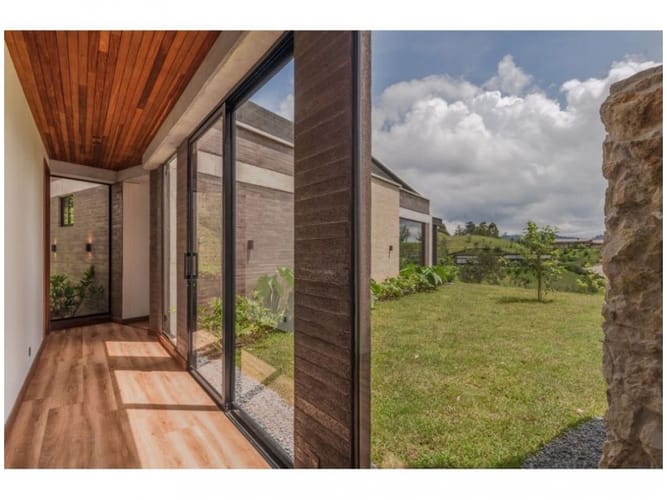 Casa de 3 alcobas en venta en Pantanillo, El Retiro · foto 12 de 12
