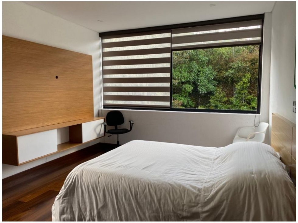 Casa en venta en Loma Del Chocho, Envigado · foto 18 de 24