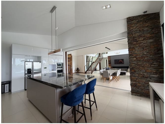 Finca en venta en El Porvenir, Rionegro, 922 m² · foto 3 de 24