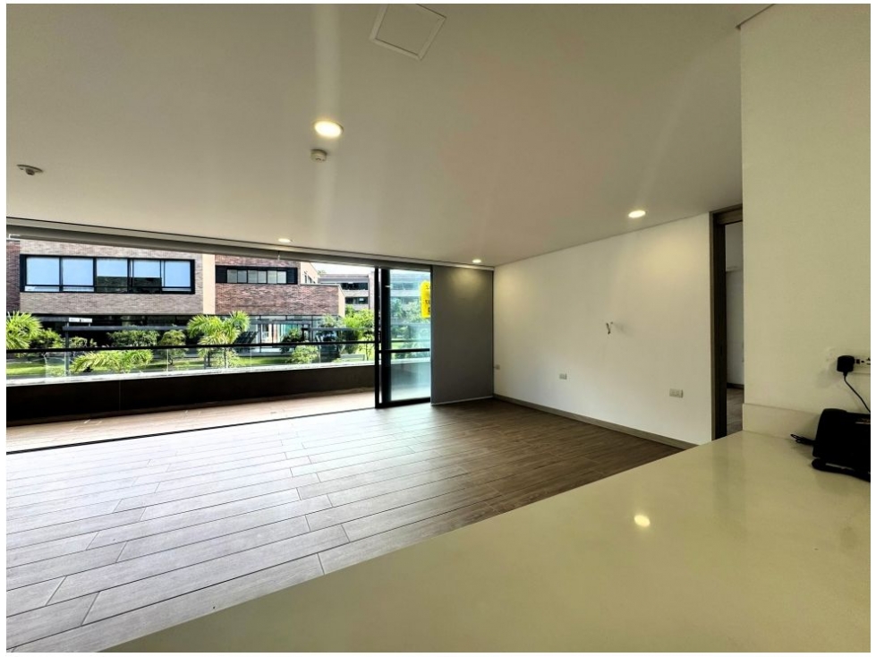 Apartamento en venta en Loma Del Escobero, Envigado · foto 3 de 24