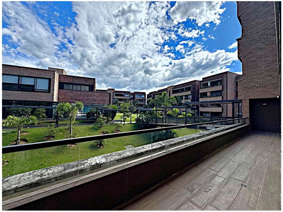Apartamento en venta en Loma Del Escobero, Envigado · foto 8 de 24