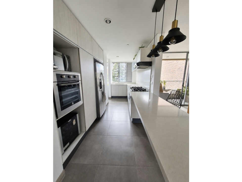 Apartamento en venta en Loma Benedictinos, Envigado · foto 6 de 11